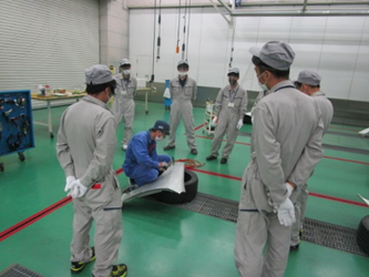 板金研修会　外板修正（基礎）コース